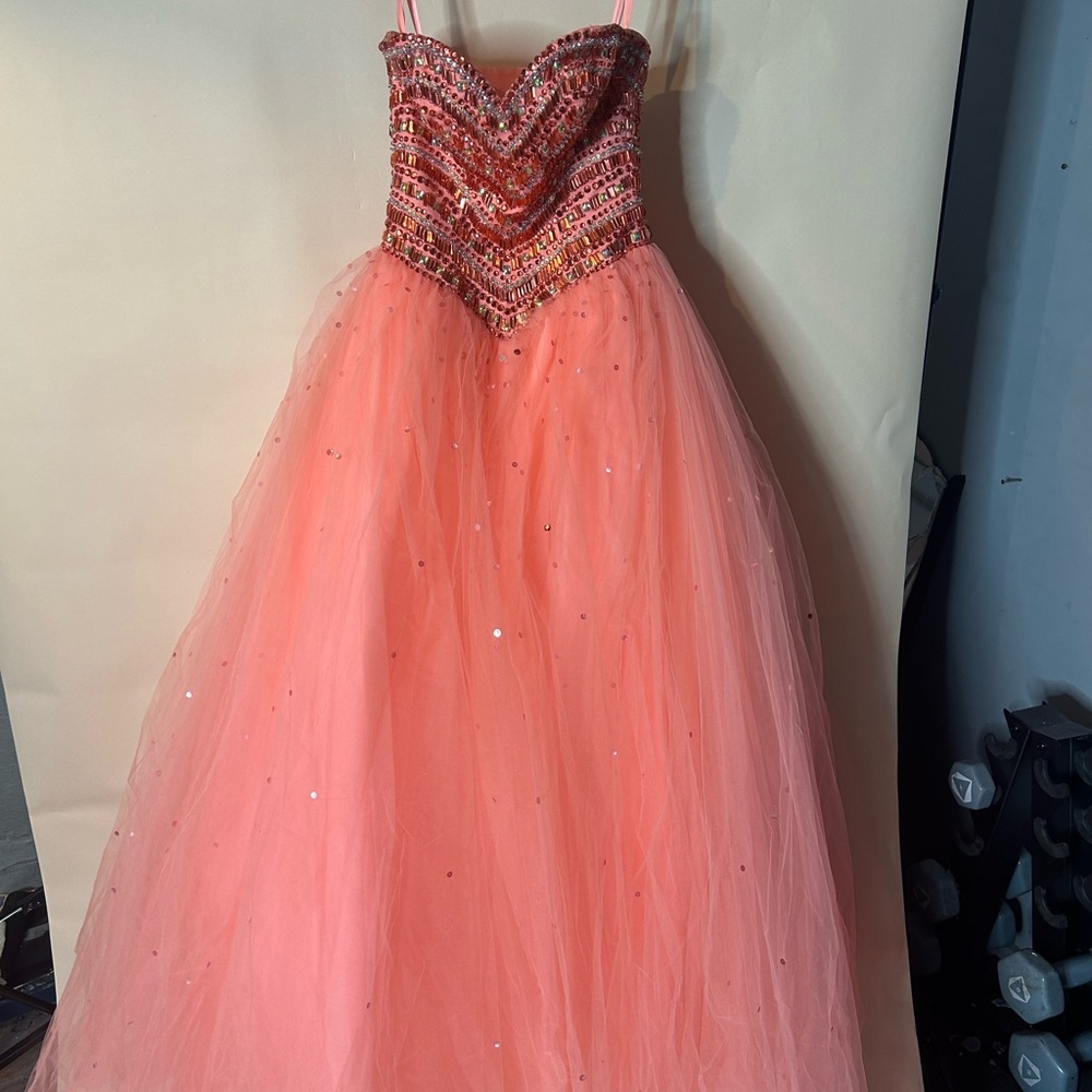 Mori Lee Pink Sweetheart Sleeveless Prom Gown